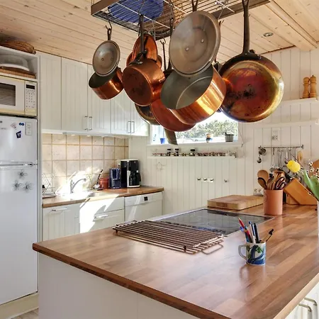 Hébergement de vacances Fiene - 300m From The Sea By Interhome *